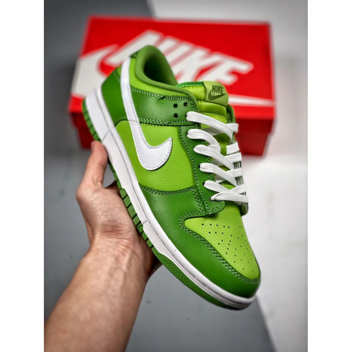 Nike Dunk Low Green White | ST PATTY'S DAY DUNKS DJ6188-300